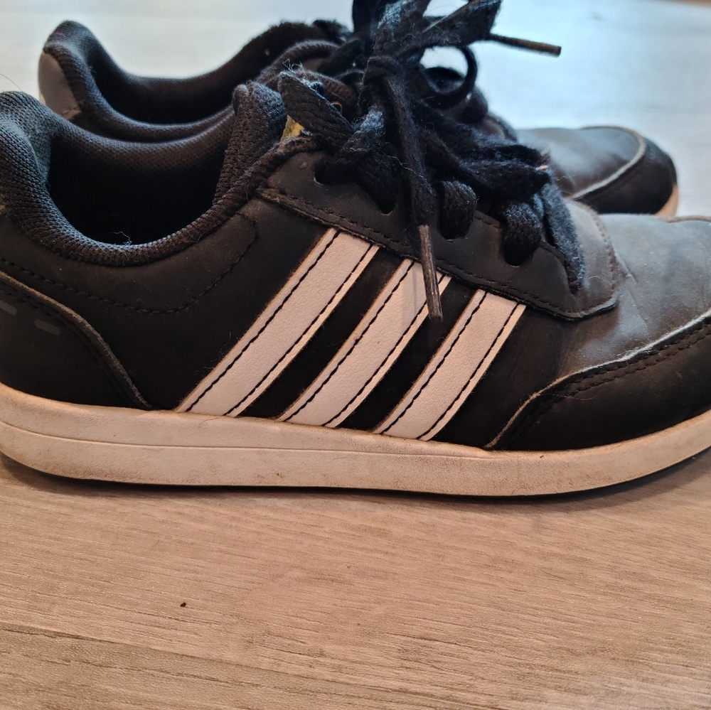 Adidas size 12.5 boys sneakers